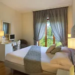 Boutique Regina فندق 4*