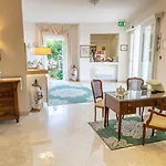 Boutique Regina فندق 4*