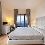 Boutique Regina فندق