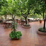 فندق Boutique Regina 4*