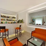 Boutique Regina فندق 4*