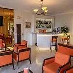 Boutique Regina فندق