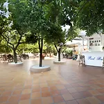 Boutique Regina فندق سورينتو