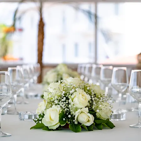 Boutique Regina Hotell 4*