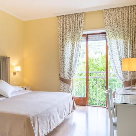 Boutique Regina 4*