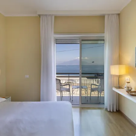 Boutique Regina Sorrento